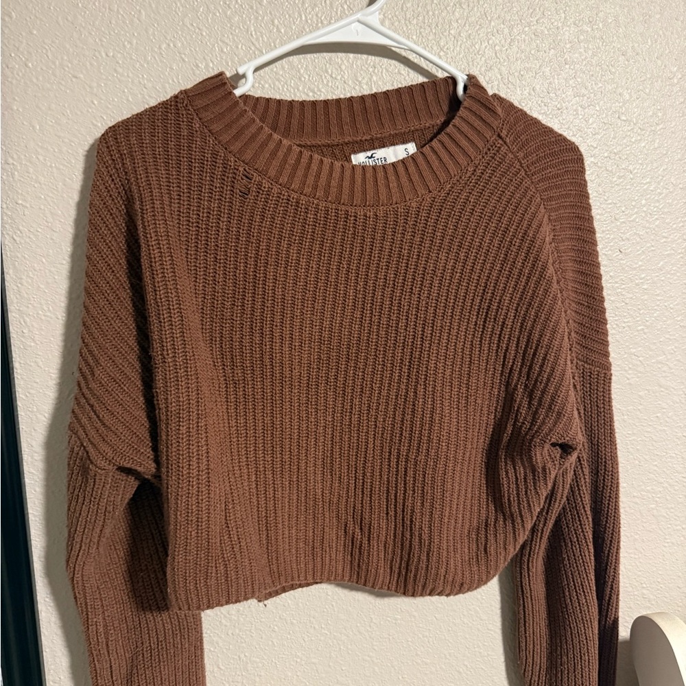 Hollister Warm Brown Crew Neck Sweater